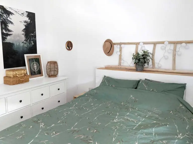small boho bedroom design