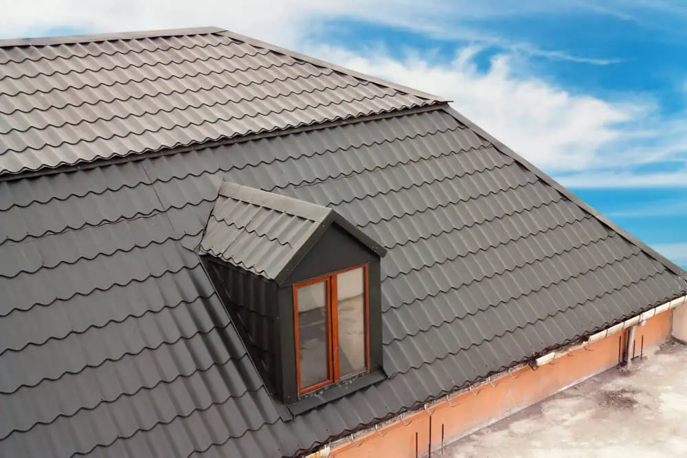 Mansard roof type